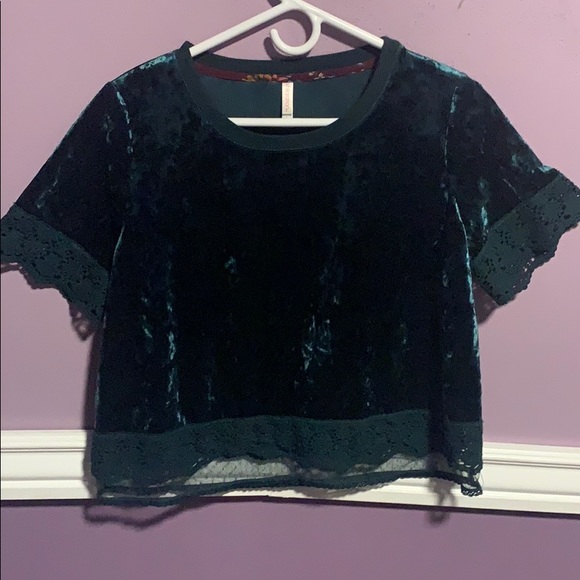 Xhilaration Tops - Xhilaration Green Crop top